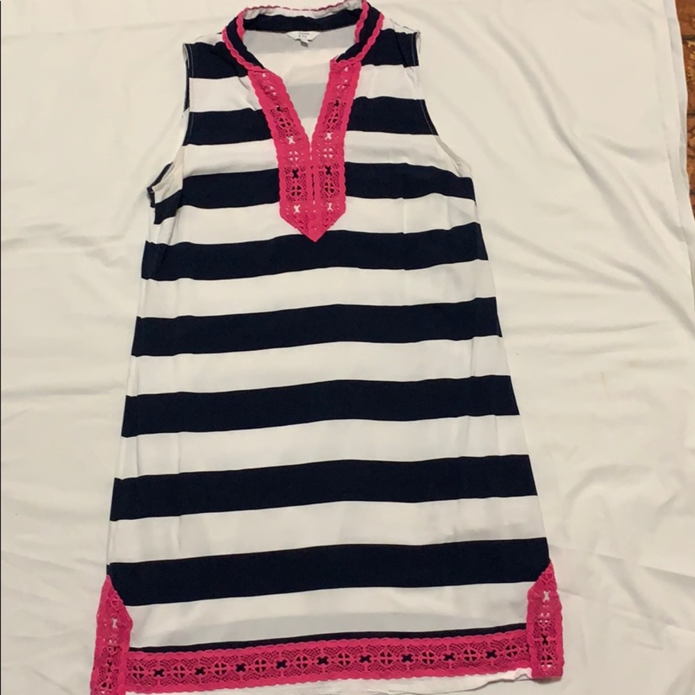 Crown and Ivy Sleeveless Dress